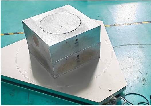 智能大质量比较仪器_04_06